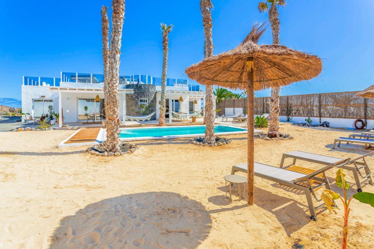 Boutique Beach Villa By Lanzarote Retreats - Private Pool - 1 Min Walk To Sea Pool Charco del Palo Exterior foto
