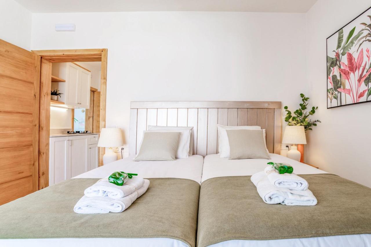 Boutique Beach Villa By Lanzarote Retreats - Private Pool - 1 Min Walk To Sea Pool Charco del Palo Exterior foto