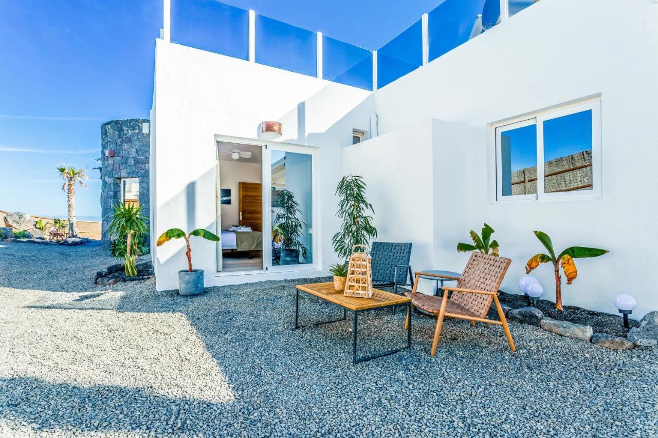 Boutique Beach Villa By Lanzarote Retreats - Private Pool - 1 Min Walk To Sea Pool Charco del Palo Exterior foto